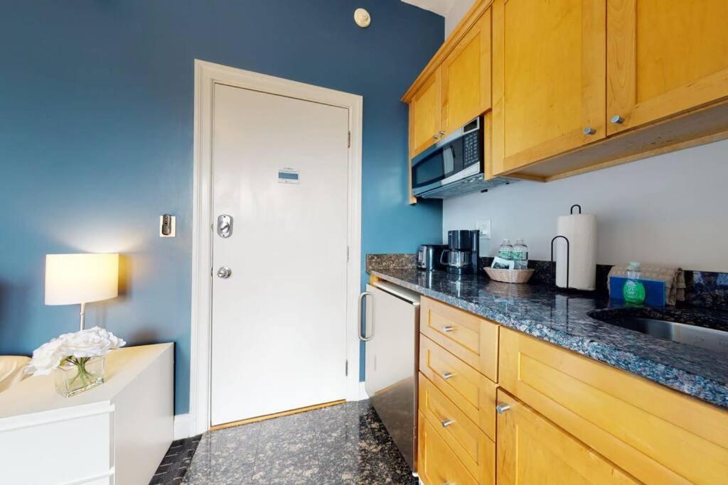 Charming Studio In Boston Brownstone, #44 Exterior photo